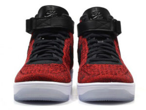 Кроссовки Nike Air Force 1 Ultra Flyknit Mid красные с черным мужские - фото спереди