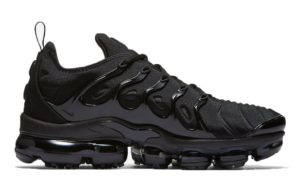 Nike Air VaporMax Plus Black Черные 40-44