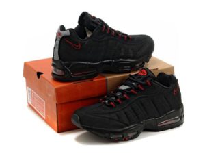 Nike Air Max 95 черные с красным (40-45)