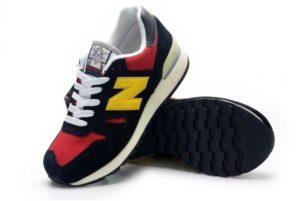 New Balance 670 черные с красным и желтым (35-44)