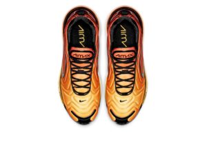 Nike Air Max 720 черные с желтым (35-44)