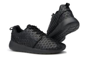 Nike Roshe Run Metric QS черные (39-44)