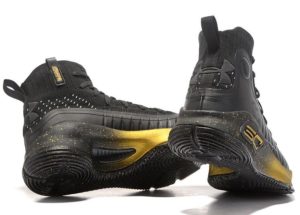 Under Armour Curry 4 черный с золотым (40-45)