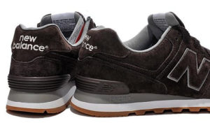 Кроссовки New Balance 574 темно-коричневые (40-44)