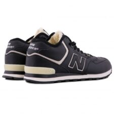 Зимние New Balance 574 Black с мехом черные с белым (40-45)