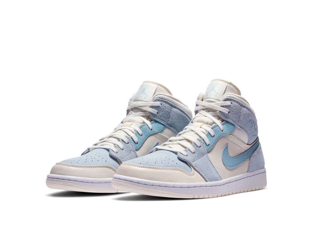 Nike Air Jordan 1 Mid Celestine Blue светло-голубые с бежевым кожа-нубук  женские (35-39) — купить в Чебоксарах в дисконт интернет-магазине  StreetFoot.ru