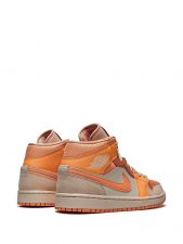 Nike Air Jordan 1 Retro Mid Apricot Orange розовые с бежевым кожа-нубук женские (35-39)