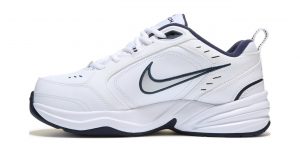 Зимние Nike Air Monarch с мехом белые с синим кожаные мужские (40-45)