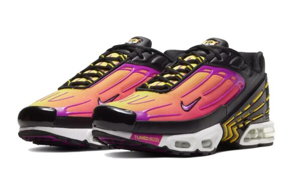 Nike Air Max Plus III разноцветные женские (36-40)